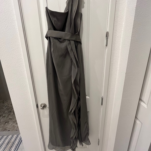 Dress - Picture 1 of 3